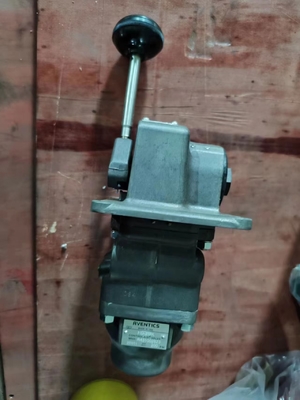XJ750 Workover εγκαταστάσεων γεώτρησης ρυθμίζοντας βαλβίδα πίεσης μερών κύρια συνδυασμένη τύμπανο
